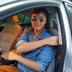 Meet your Posher, Cameron